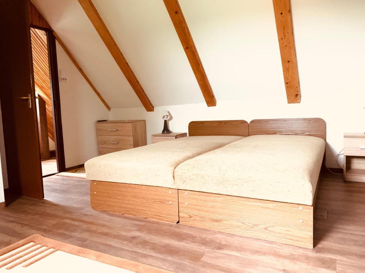 Velencei Vadregenyes Vendeghaz Villa Luaran gambar